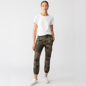 Sanctuary Rebel Standard Surplus Cargo Twill Jogger 25 Camo Print